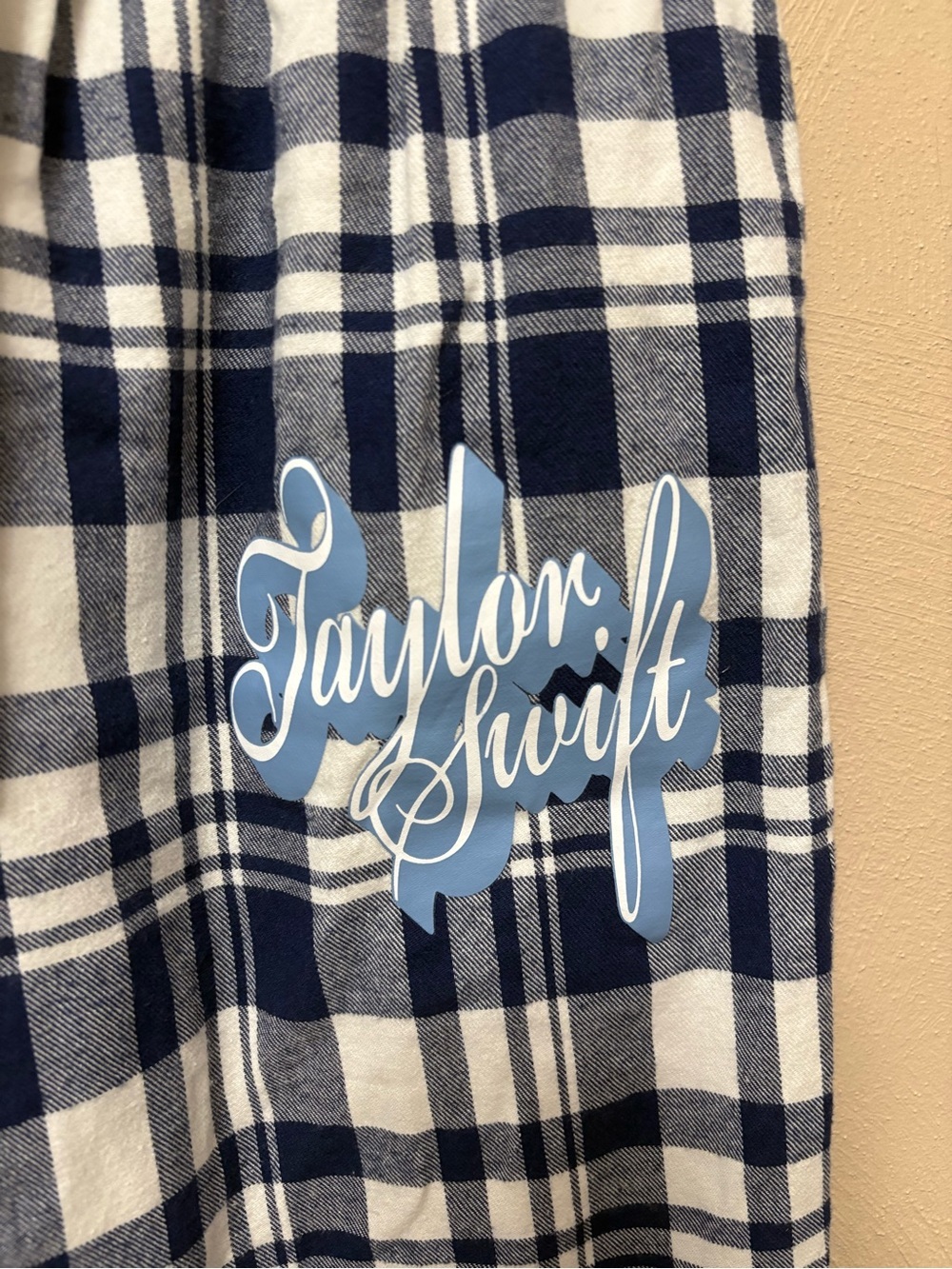 Taylor Swift Fearless Taylor’s Version Plaid Pajama Pants Blue White Size Small - Picture 6 of 12